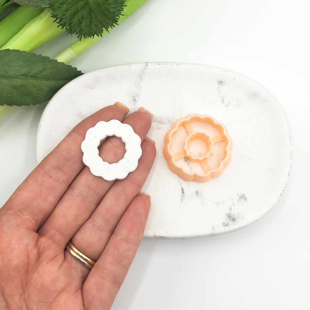 Wreath 2 Donut Clay Cutter -